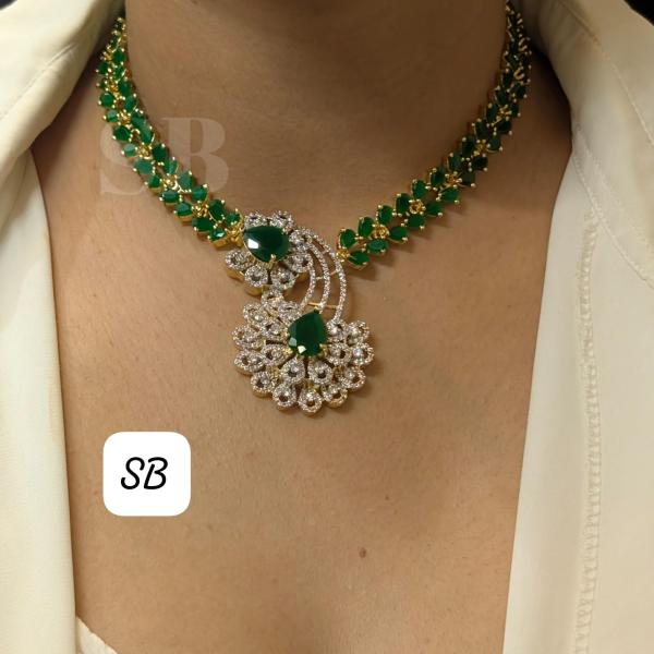 Vaani Modern Jewels Set